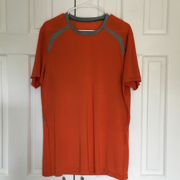 Lululemon Mens Athletic Shirt Size L with Old Logo - Picture 9 of 11